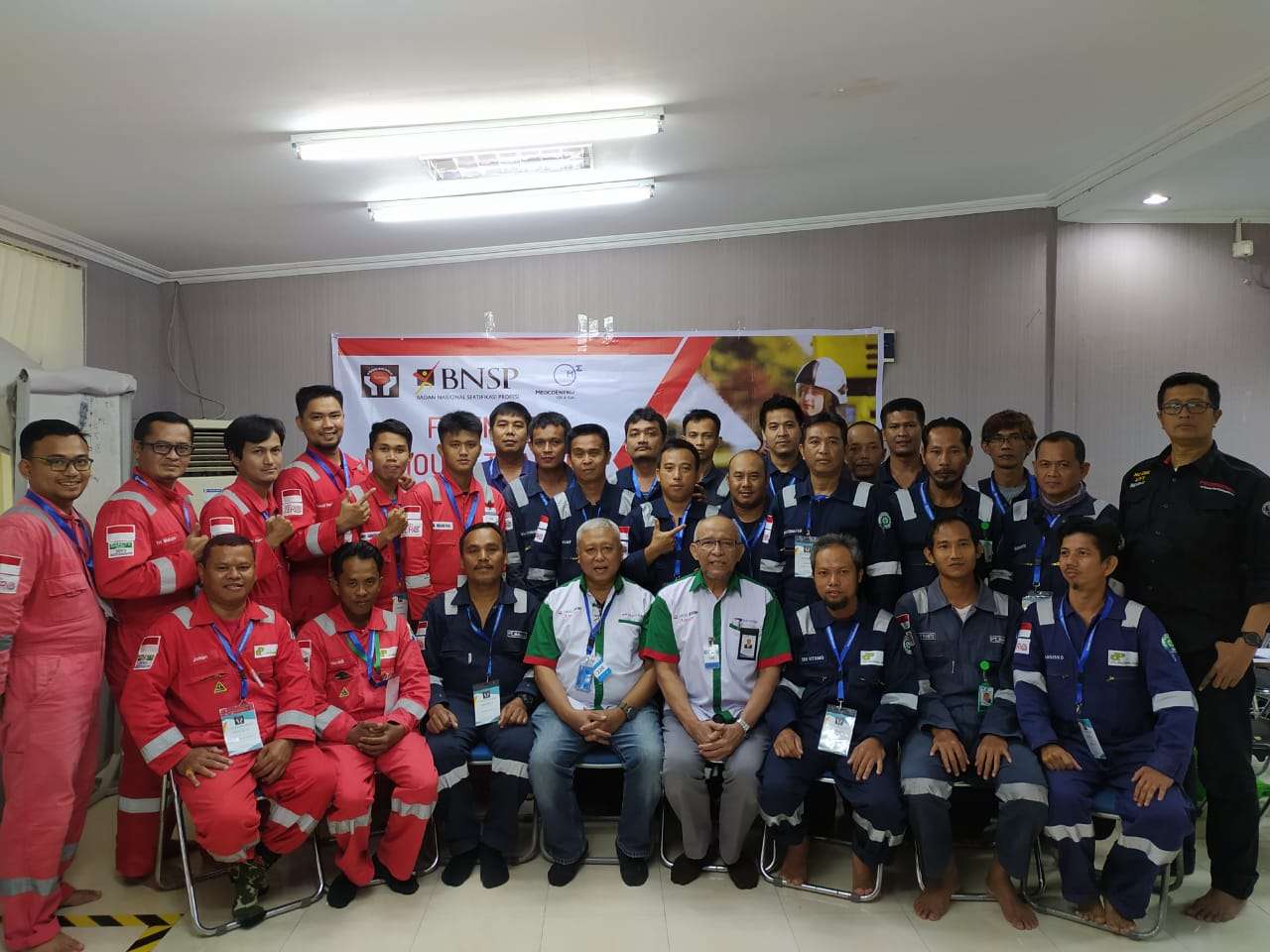 Pelatihan & Sertifikasi Petugas Pemadam Kebakaran BNSP