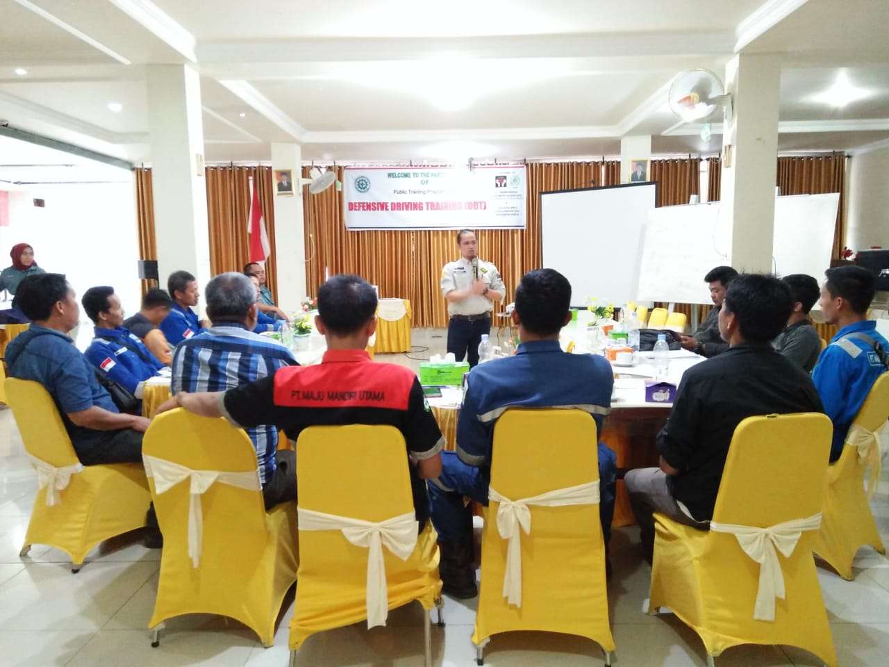 Pelatihan Defensive Driving Training Des 2019